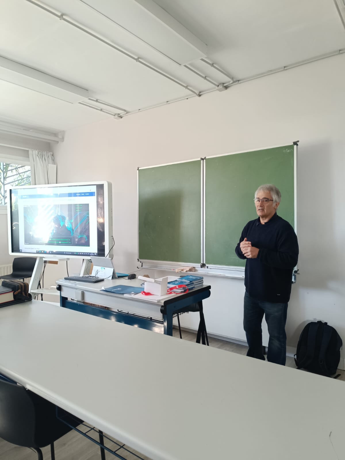 jornada educativa centrada en la informática y la ciberseguridad